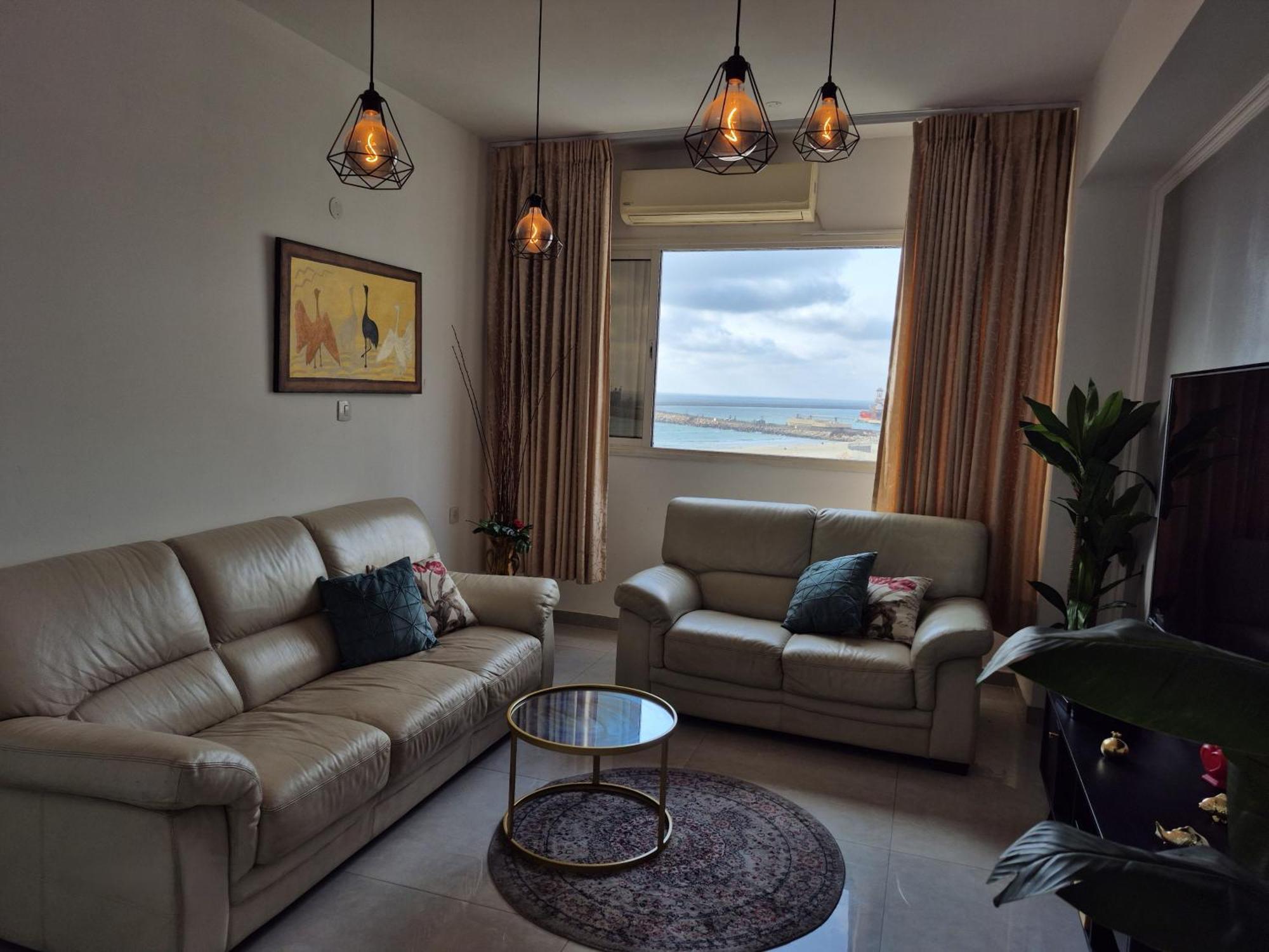 Apartment Lovely Three-room Above The Promenade Ashdod